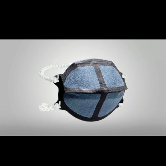 New Balance Face Mask - Picture 3 of 5